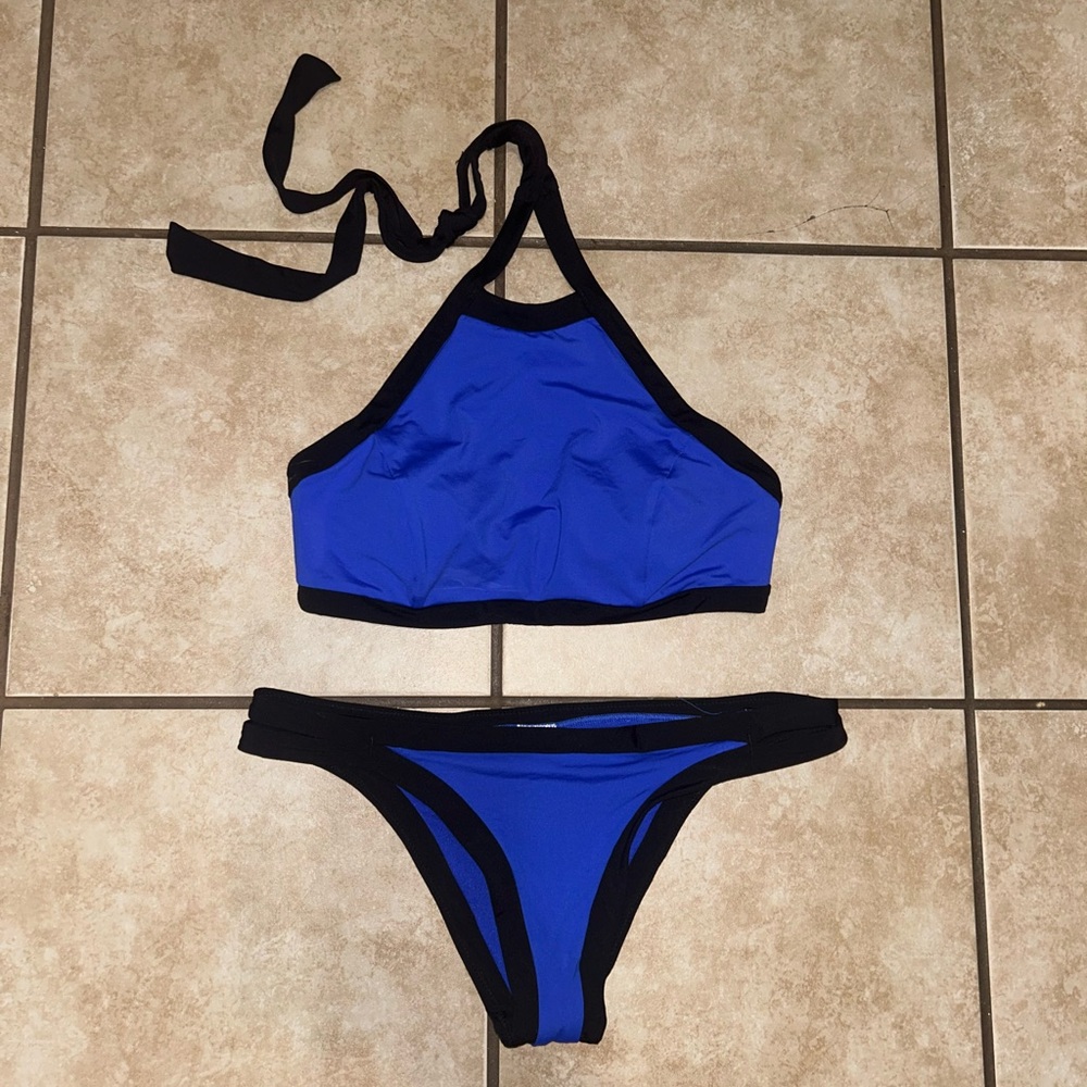 Seafolly swimsuit size US 6